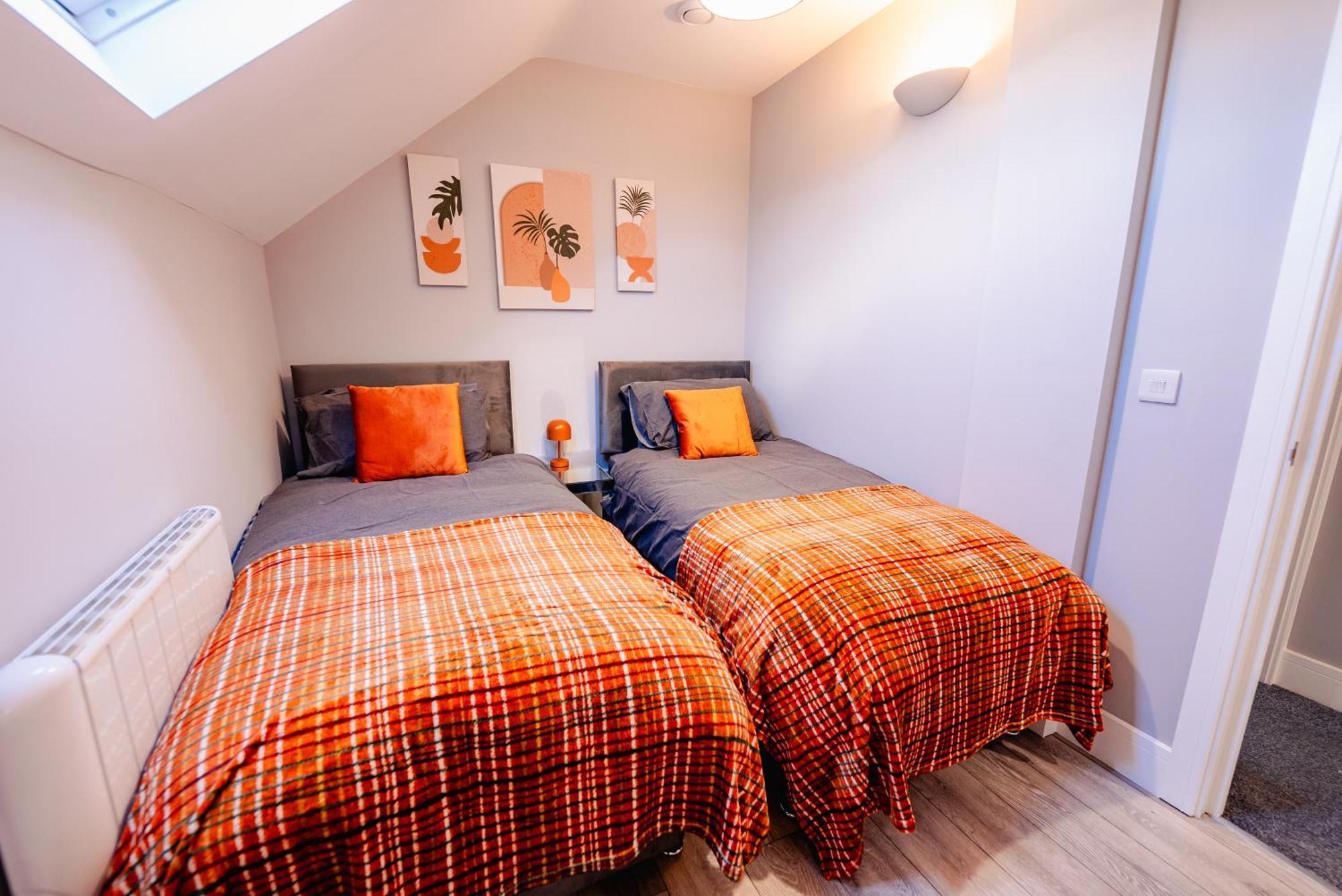 Luxury Spacious 2-Bed & High Ceiling Cardiff Buitenkant foto