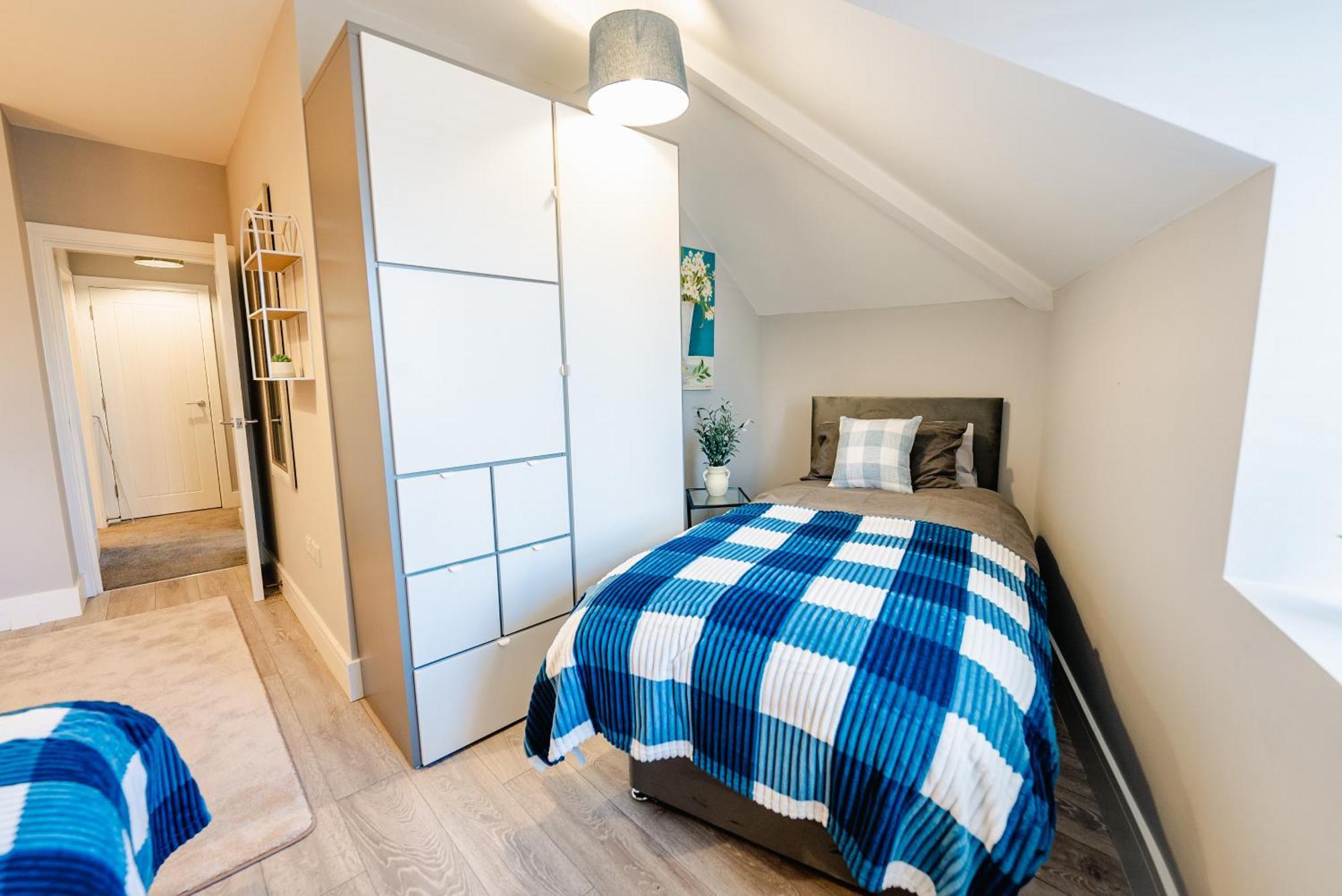 Luxury Spacious 2-Bed & High Ceiling Cardiff Buitenkant foto